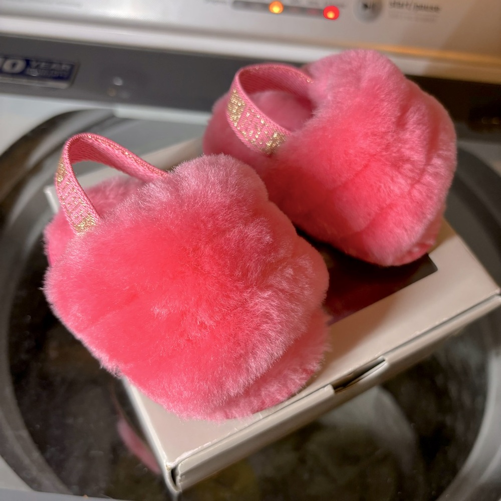 Baby Girl Pink Fluffy Slides